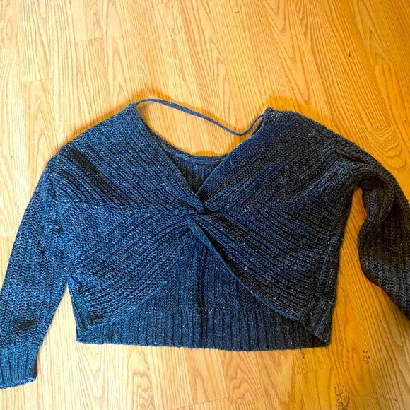 Crop top knitted sweater from Yet Again sz S - Picture 3 of 4